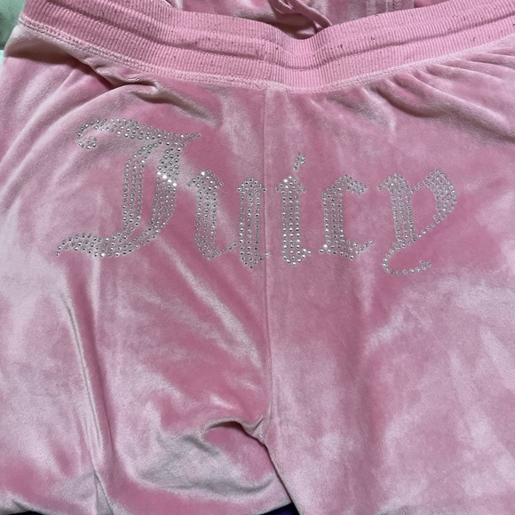 Juicy Couture Pink Velour Garment - Picture 3 of 5